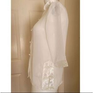 Chic White Floral Women's Blouse